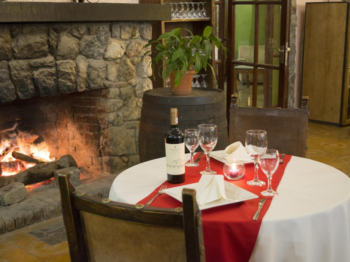 Hosteria Del Parque Сан-Хосе-де-Майо Экстерьер фото