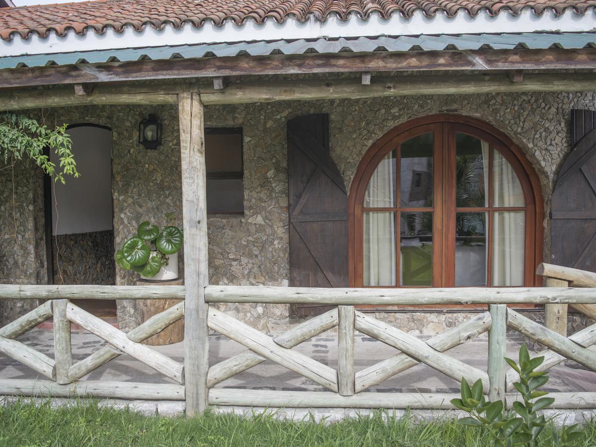 Hosteria Del Parque Сан-Хосе-де-Майо Экстерьер фото