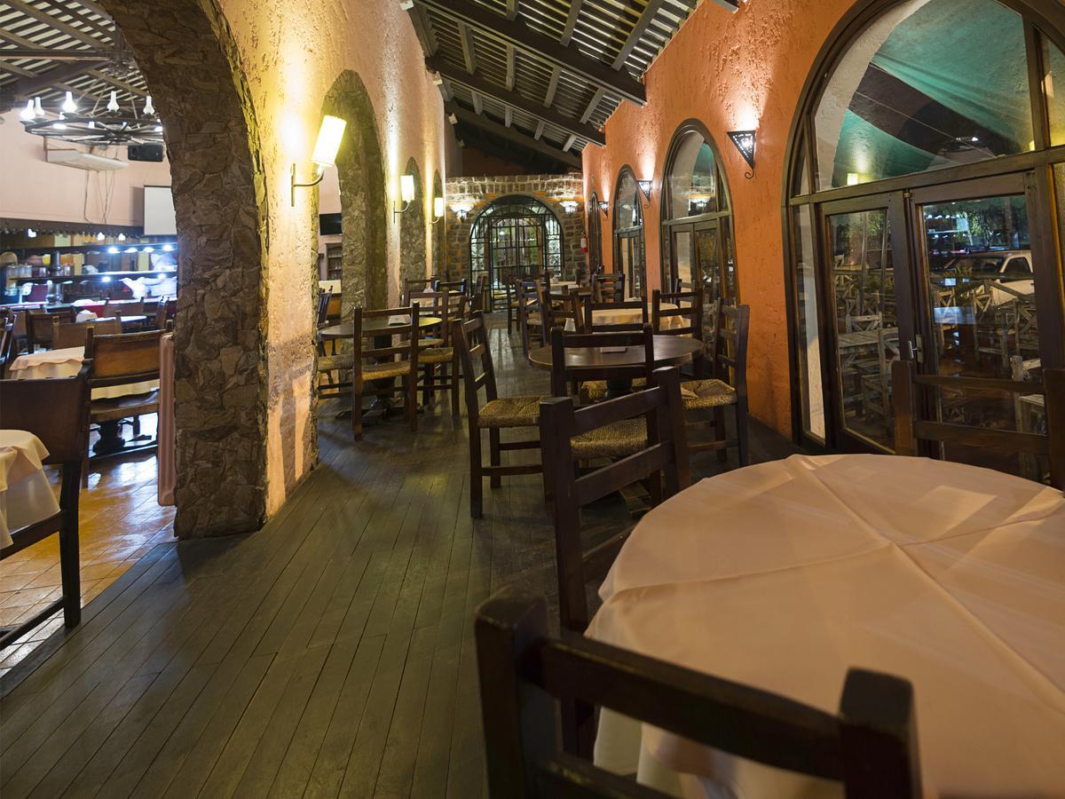 Hosteria Del Parque Сан-Хосе-де-Майо Экстерьер фото